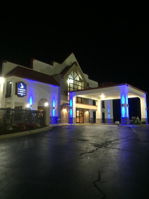 Carolina Inn Of Lake Norman ムアズビル エクステリア 写真