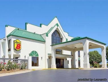 Carolina Inn Of Lake Norman ムアズビル エクステリア 写真